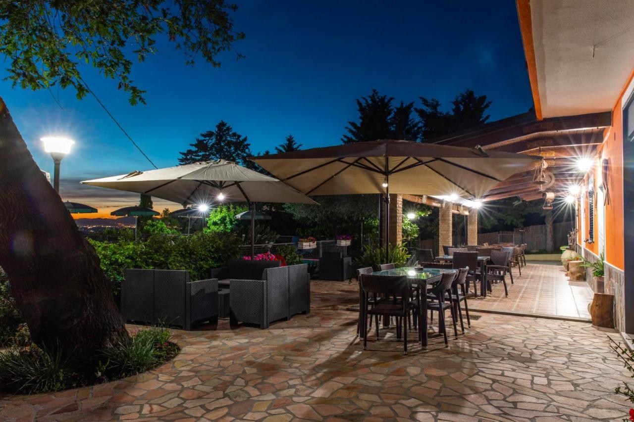 B&B La Mortella Albanella Exterior photo
